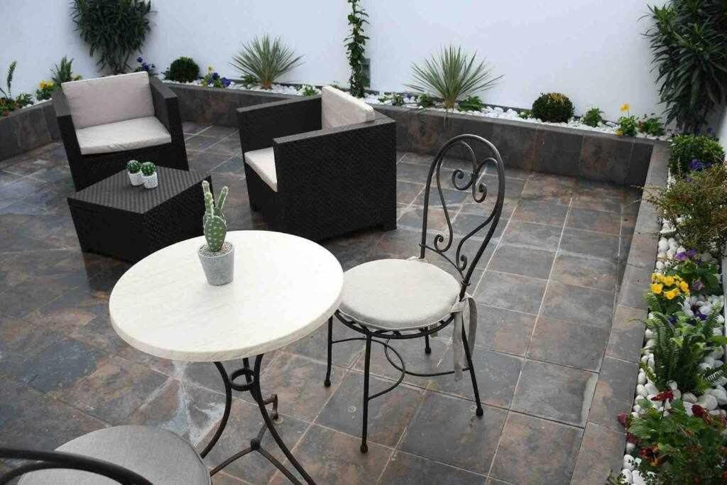 X C Apartamentos Morales & Arnal 론다 외부 사진