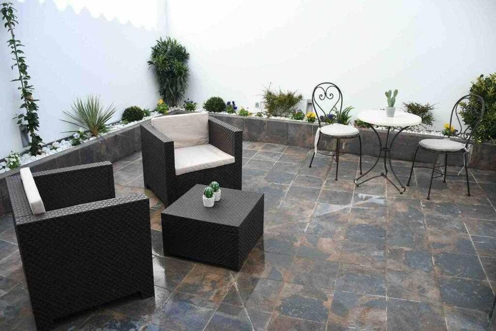 X C Apartamentos Morales & Arnal 론다 외부 사진